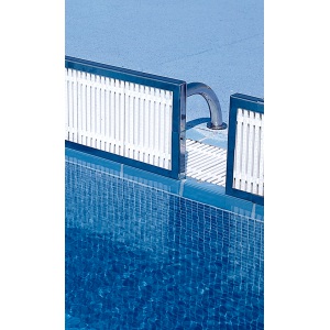 Панель поворотная AstralPool с решетчатым экраном из пластика, ширина 2,5 м, высота 300 мм, AISI-316 арт. 00138